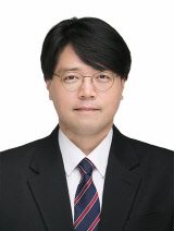 전호겸 서울벤처대학원대학교 구독경제전략연구센터장